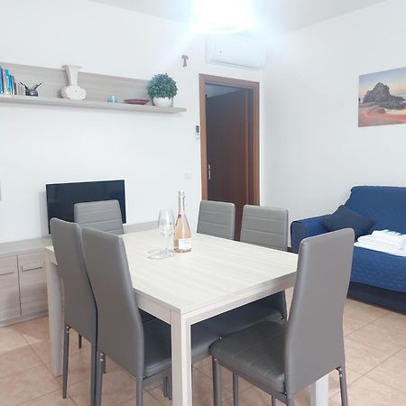 פסקיארה דל גארדה Bell'Italia Holiday Apartment Peschiera מראה חיצוני תמונה
