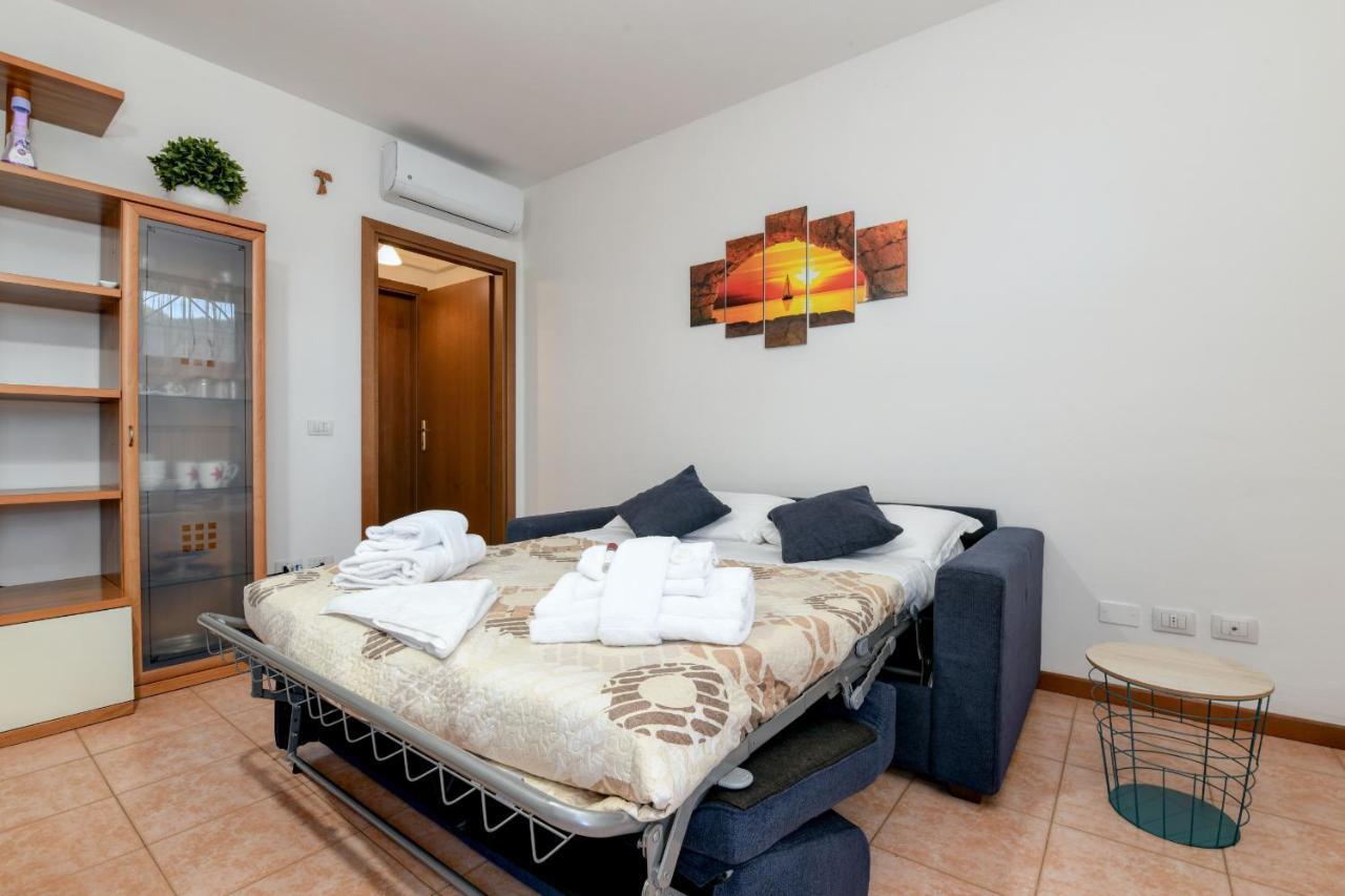 פסקיארה דל גארדה Bell'Italia Holiday Apartment Peschiera מראה חיצוני תמונה