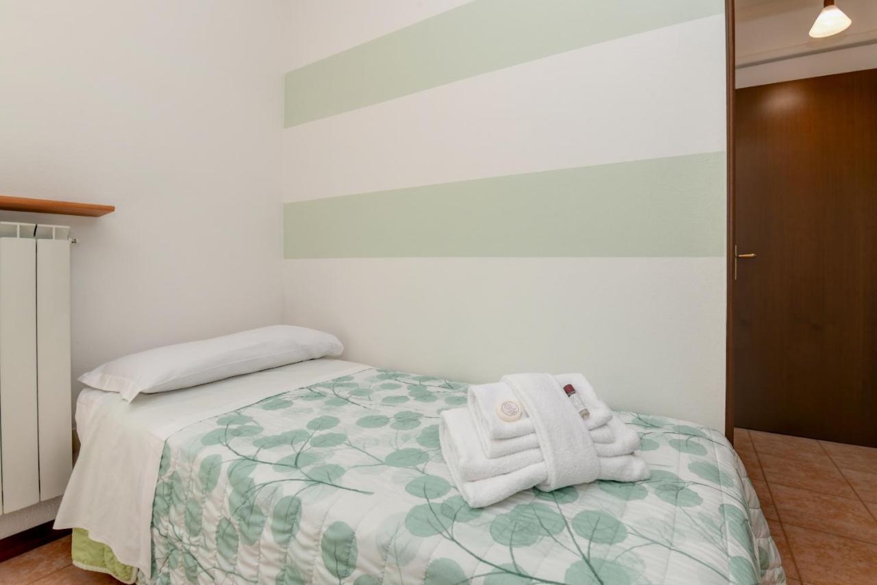 פסקיארה דל גארדה Bell'Italia Holiday Apartment Peschiera מראה חיצוני תמונה