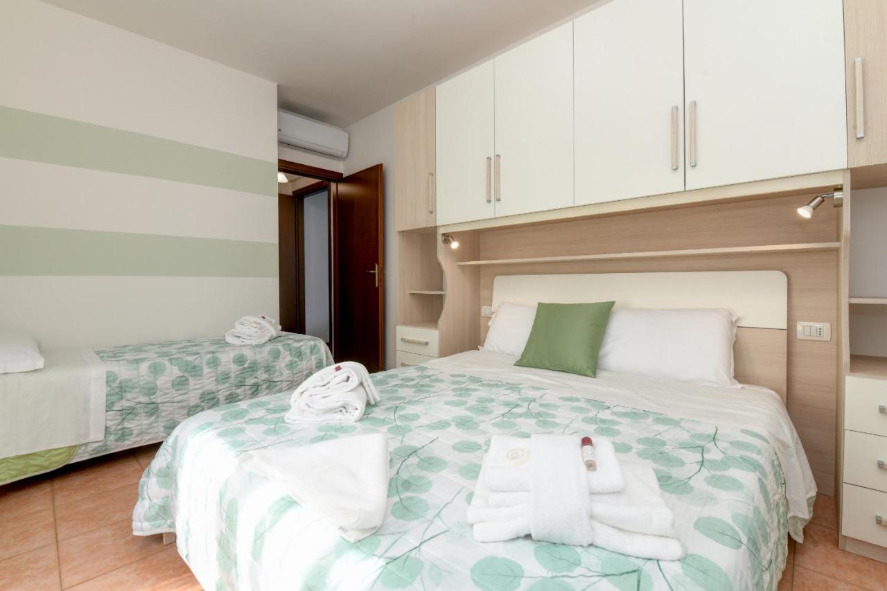 פסקיארה דל גארדה Bell'Italia Holiday Apartment Peschiera מראה חיצוני תמונה