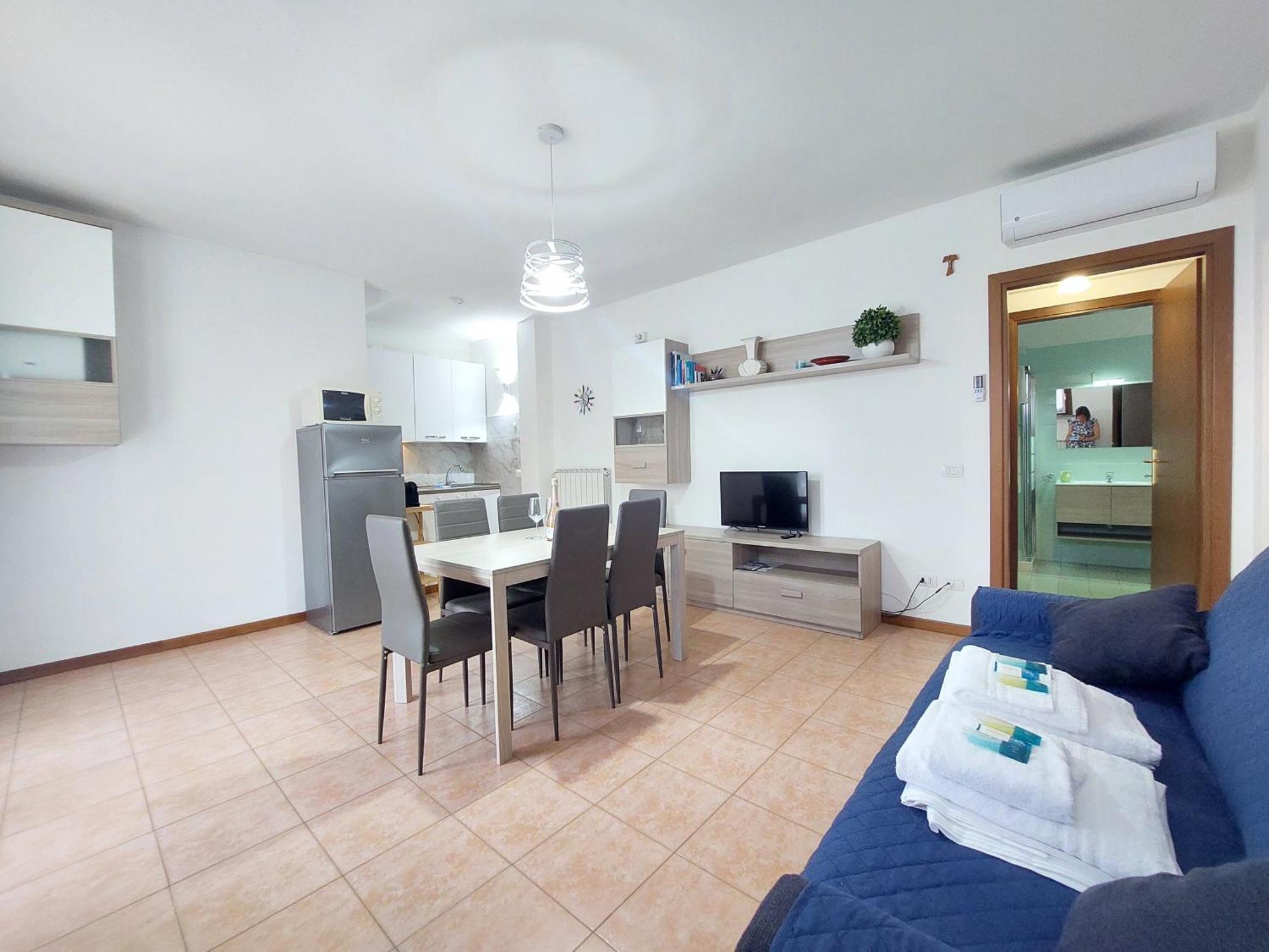 פסקיארה דל גארדה Bell'Italia Holiday Apartment Peschiera מראה חיצוני תמונה