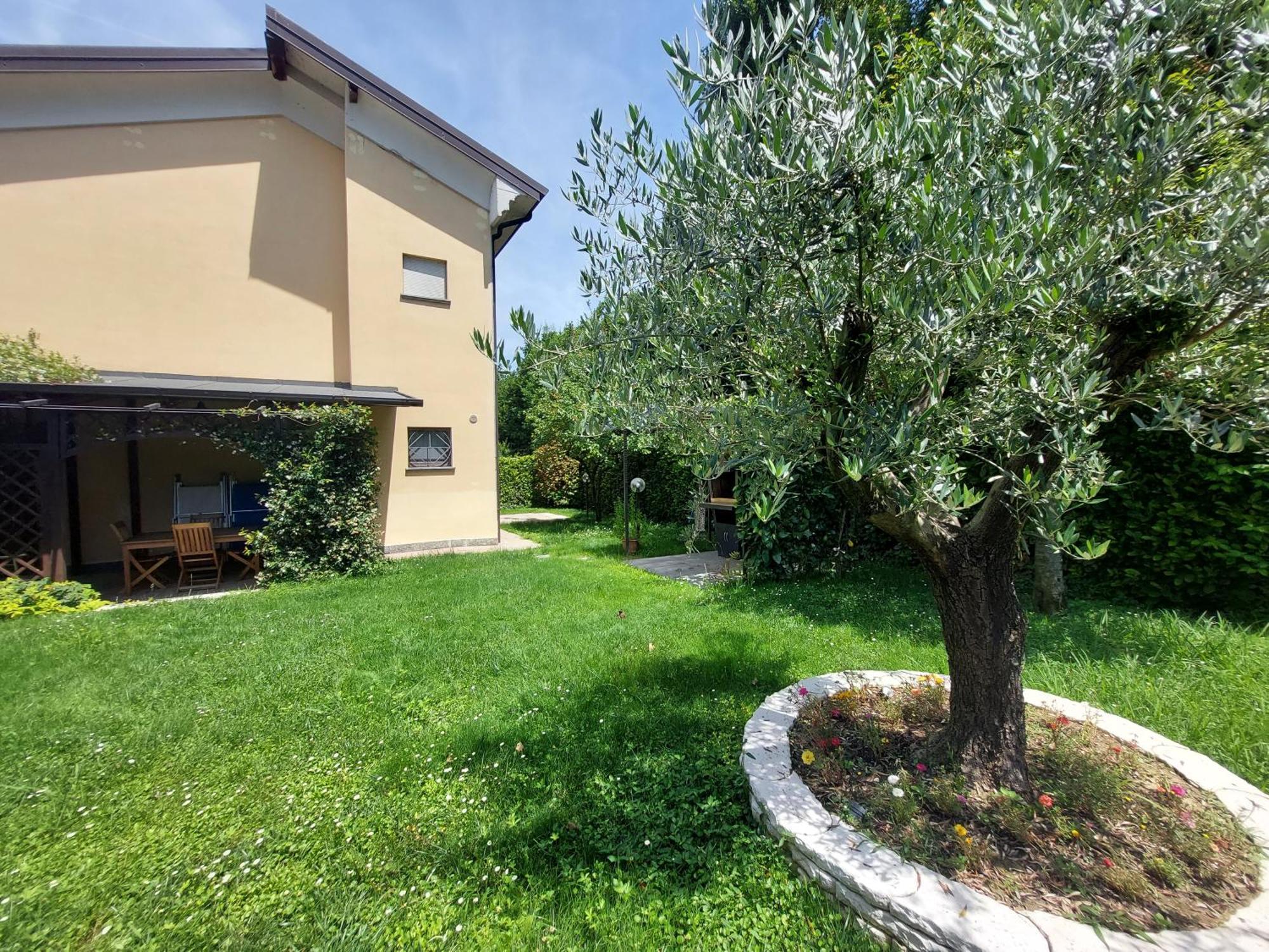 פסקיארה דל גארדה Bell'Italia Holiday Apartment Peschiera מראה חיצוני תמונה